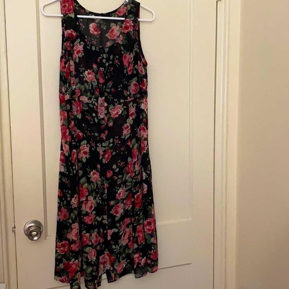 Forever 21 button down see through dress size: M